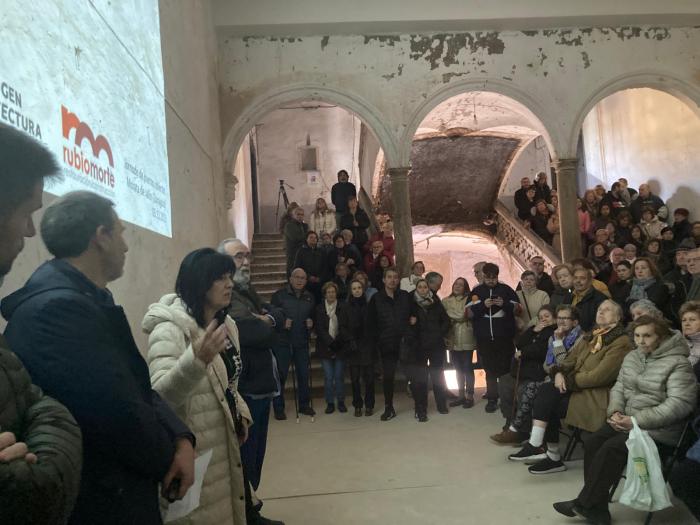 Imagen del artículo Finalizan las obras de consolidación del salón dorado y la escalera principal del Palacio de los Condes de Argillo en Morata de Jalón