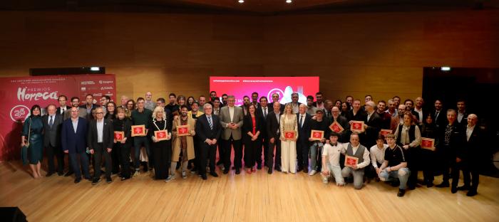 Imagen del artículo Blasco destaca el apoyo del Ejecutivo aragonés a la hostelería en los premios Horeca
