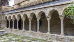 Concluye la restauración del claustro de la catedral de Roda de Isábena con la recuperación del necrologio