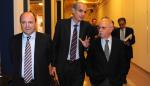 Larraz: ¿ La economía aragonesa está mostrando  señales de mejoría¿