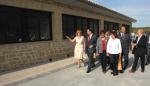 Elpresidente del Gobierno de Aragón, Marcelino Iglesias, ha visitado hoy en Alpartir el Colegio Público Ramón y Cajal