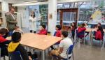 Felipe Faci acompaña a los alumnos de 5º de Primaria del CEIP Cantín y Gamboa en su visita a la Biblioteca Pública de Zaragoza