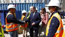 El presidente Lambán visita las obras del nuevo Centro de Salud Barrio Jesús