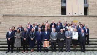 Lambán clausura el homenaje a los ponentes del Estatuto de Autonomía en su 40 aniversario