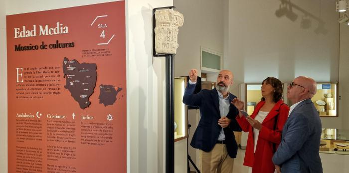 Capitel islámico donado al Museo de Huesca