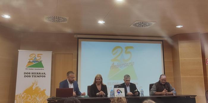 Presentación del programa de 25 aniversario del IES Gúdar-Javalambre