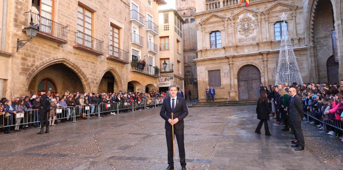 El Rey Felipe VI inaugura en Alcañiz la exposición "Territorios 5X50" en la clausura del 50 aniversario de la UNED
