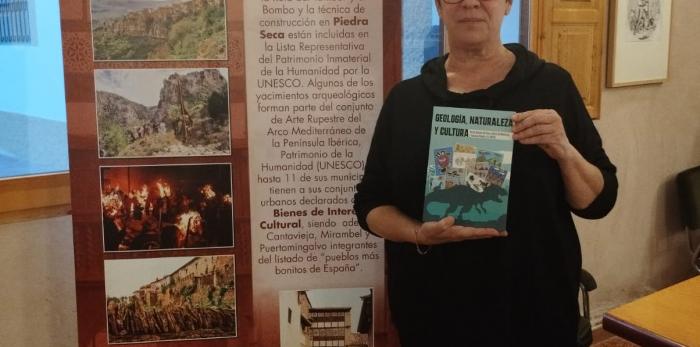 Presentación de la revista del Geoparque del Maestrazgo en el Patronato del Parque Cultural