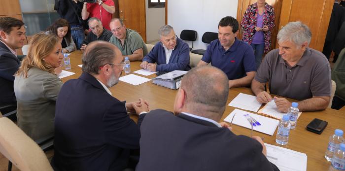 Reunión con los alcaldes por el incendio de San Agustín
