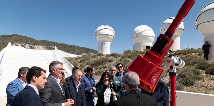 El consejero de Medio Ambiente y Turismo, Manuel Blasco, asiste al acto con motivo del primer aniversario de la apertura de Galáctica, en Arcos de las Salinas (Teruel)