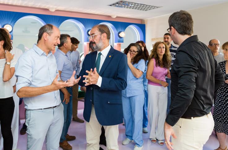 El presidente Javier Lambán visita el fin de obras de la residencia de estudiantes Baltasar Gracián del IAJ