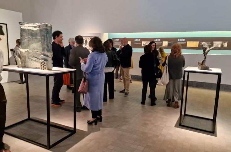 Inauguración de la exposición 'Diálogos informalistas. Rafael Canogar visita a Pablo Serrano'