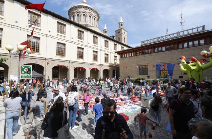 El Edificio Pignatelli celebra el Día de Aragón