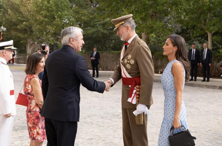 El presidente de Aragón asiste a la jura de bandera de la princesa Leonor en Zaragoza