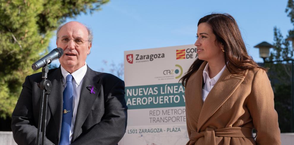 Presentación de las nuevas líneas de autobús a PLAZA y al aeropuerto de Zaragoza