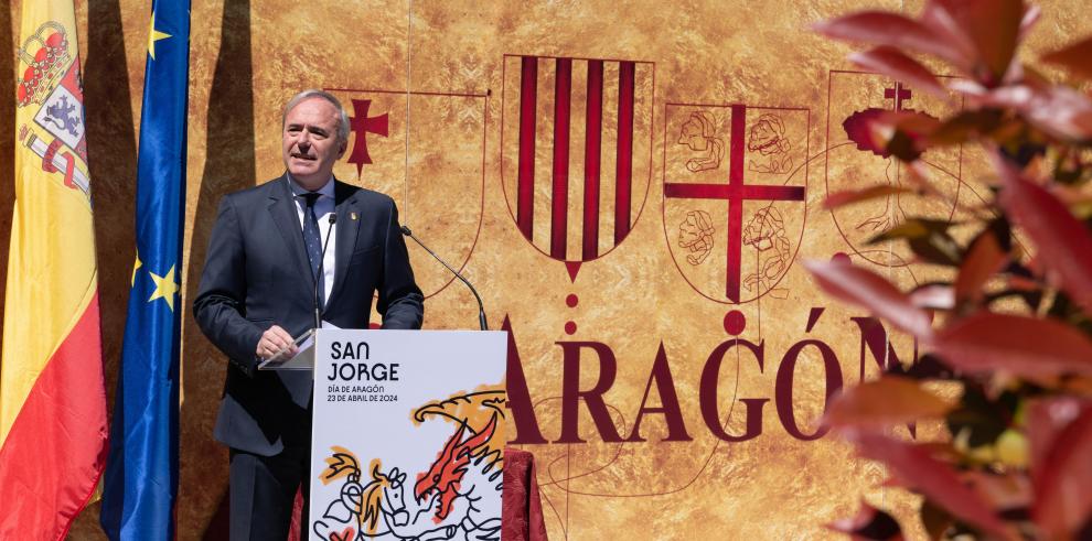 El presidente Azcón participa en los actos institucionales del Día de Aragón en Huesca