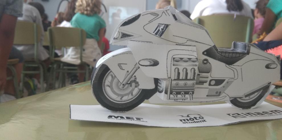 MotoStudent acerca a los colegios el trabajo de los ingenieros del motociclismo de alta competición