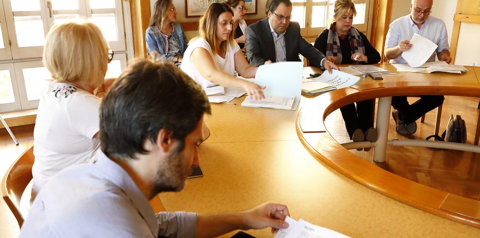 El Gobierno de Aragón convocará 2.496 plazas de empleo público correspondientes a la convocatoria ordinaria y el proceso de estabilización de empleo temporal en 2018 