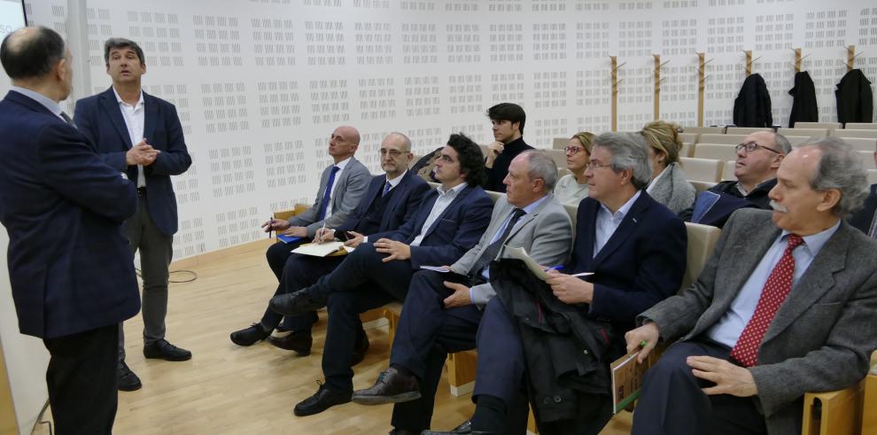Altos cargos del Gobierno de Aragón reciben formación en ITAINNOVA sobre nuevas tecnologías
