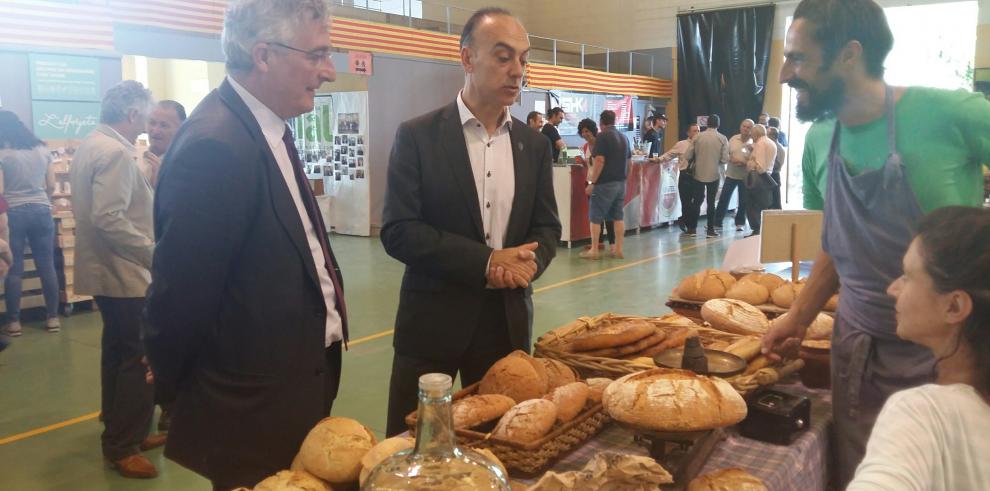 La apuesta del Gobierno de Aragón por la promoción agroalimentaria va desde la venta local hasta la internacional 
