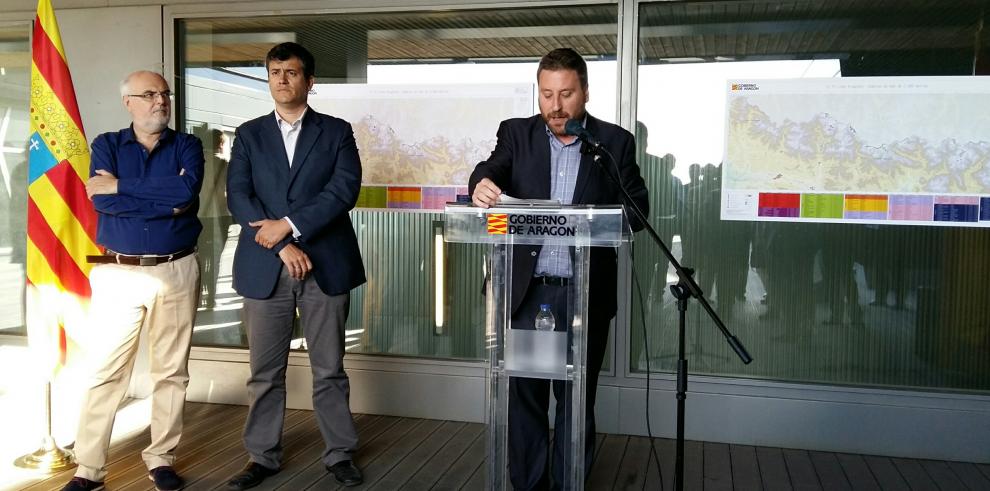 Presentación del “Proyecto Tresmiles” que establece el nombre oficial de 160 montañas de Aragón
