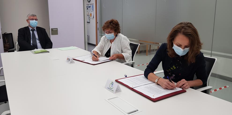 El Departamento de Ciudadanía y la Federación Aragonesa de personas con Alzheimer firman un convenio para apoyar el cuidado integral de pacientes y familiares