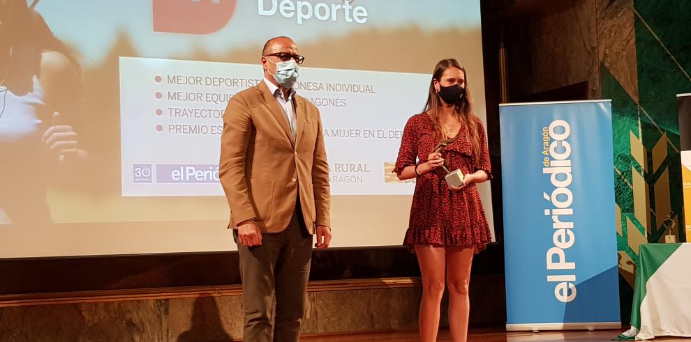 Cristina Ouviña y el CN Helios se alzan con los premios Mujer y Deporte 2020