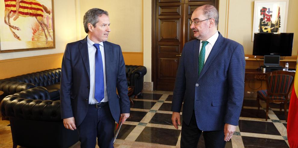 El Presidente de Aragón y el líder de Ciudadanos avanzan prioridades en la superación de la pandemia