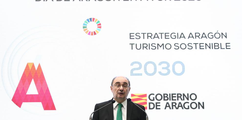 Aragón apuesta por el turismo sostenible en FITUR y trabaja para liderar el turismo de interior en España
