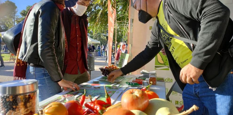 El mercado agroalimentario se estrena en el campus de San Francisco con la participación del CITA