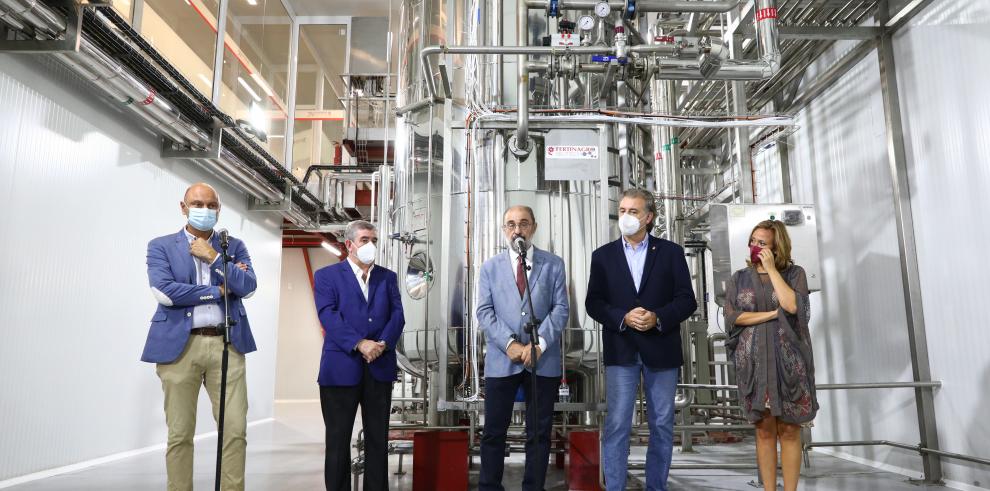 El Presidente de Aragón visita la planta de biofertilizantes de Fertinagro Biotech en Utrillas, la más grande de Europa