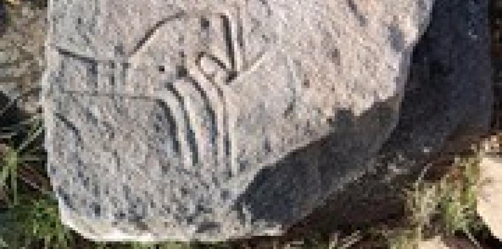 Localizada en el yacimiento de Els Castellans una estela ibérica con grabado de caballo