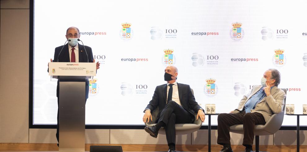 El centenario de la Federación Aragonesa de Fútbol acentúa los consensos para que Zaragoza sea subsede del Mundial 2030
