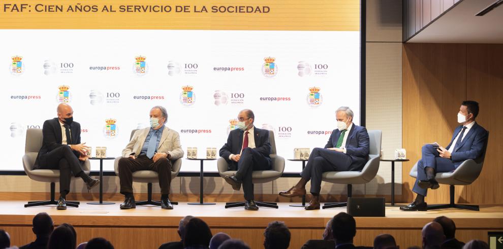 El centenario de la Federación Aragonesa de Fútbol acentúa los consensos para que Zaragoza sea subsede del Mundial 2030