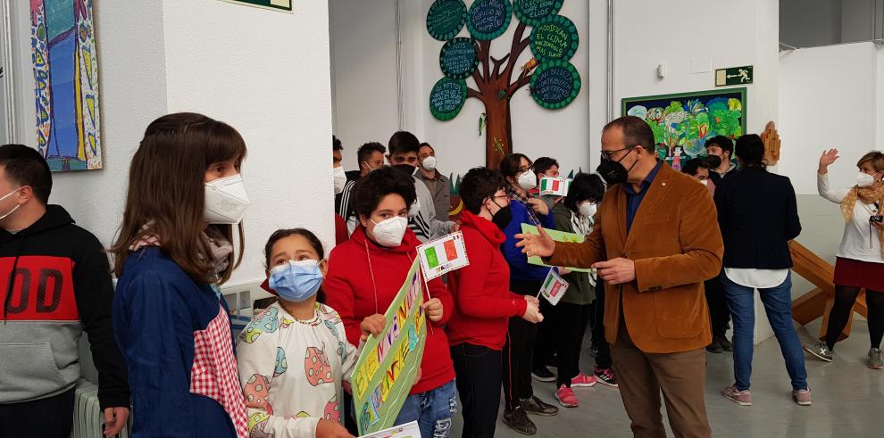 El CPEE Gloria Fuertes de Andorra vuelve a convertirse en referente internacional con una estancia formativa de un colegio italiano