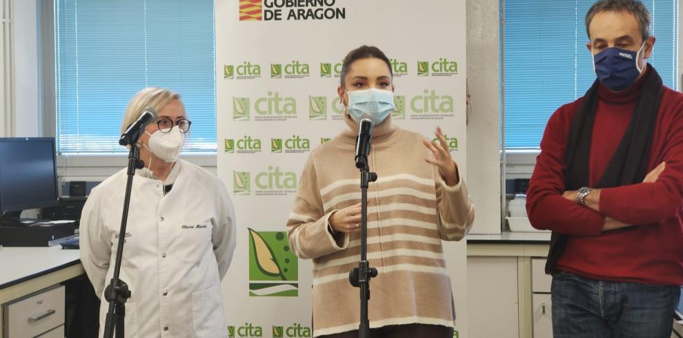 Díaz urge a dar voz a los expertos y alerta de la resistencia a los antibióticos por su abuso en la ganadería intensiva