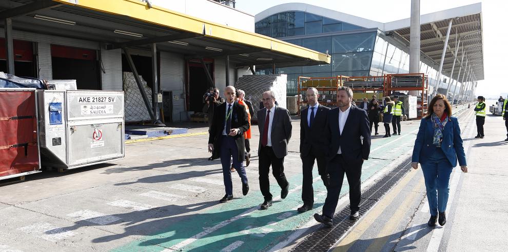 El Aeropuerto de Zaragoza invertirá 16 millones de euros en mejorar las instalaciones de pasajeros y la terminal de carga