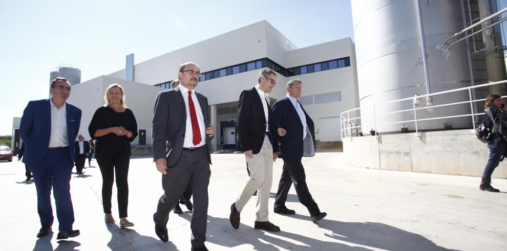 El Presidente de Aragón inaugura en Fraga la ampliación de la empresa Becton Dickinson 