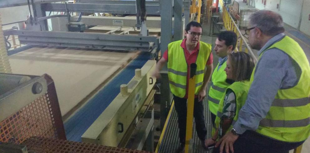Educación crea un grupo de trabajo con empresas para implantar proyectos de FP Dual que vertebren y creen empleo en la provincia de Teruel