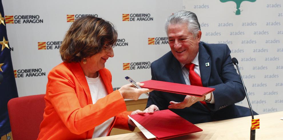 Gobierno de Aragón y Atades colaborarán en la prevención y detección de todo tipo de violencia contra las mujeres con discapacidad