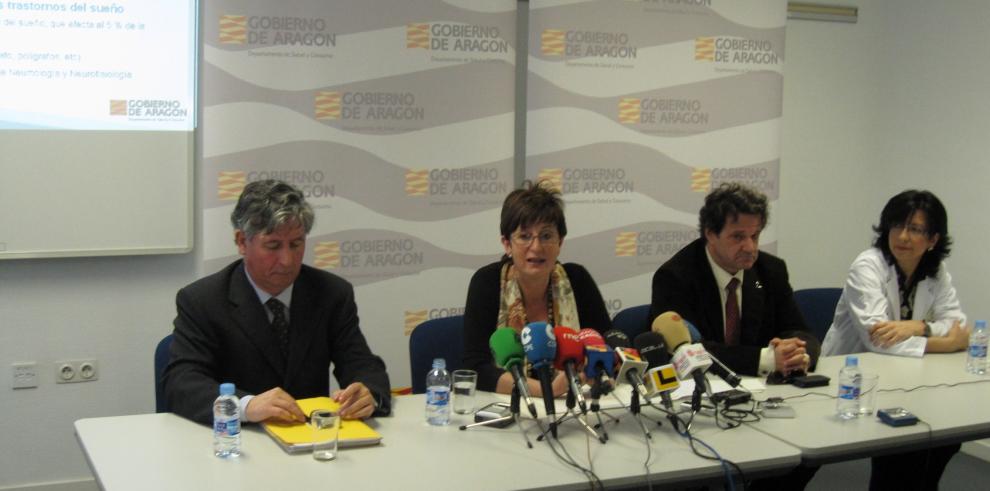 La consejera de Salud y Consumo ha presentado en Huesca las nuevas incorporaciones a la cartera de servicios del Hospital San Jorge