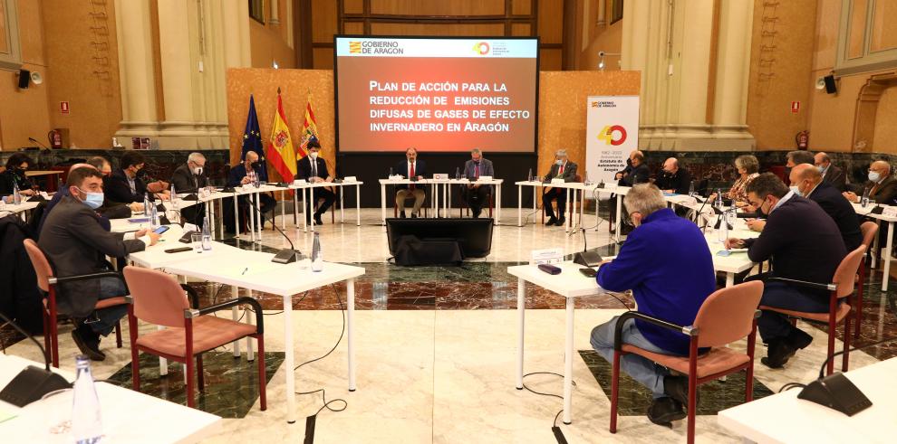 El Gobierno de Aragón promueve el primer foro para intensificar la reducción de emisiones difusas de GEI hasta un 40% 