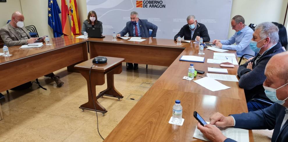 Olona: “El reto del complejo cárnico de Aragón pasa por consolidar a la Comunidad Autónoma como granero y convertirlo en despensa, no solo de la población aragonesa, sino como un referente de la seguridad alimentaria global”