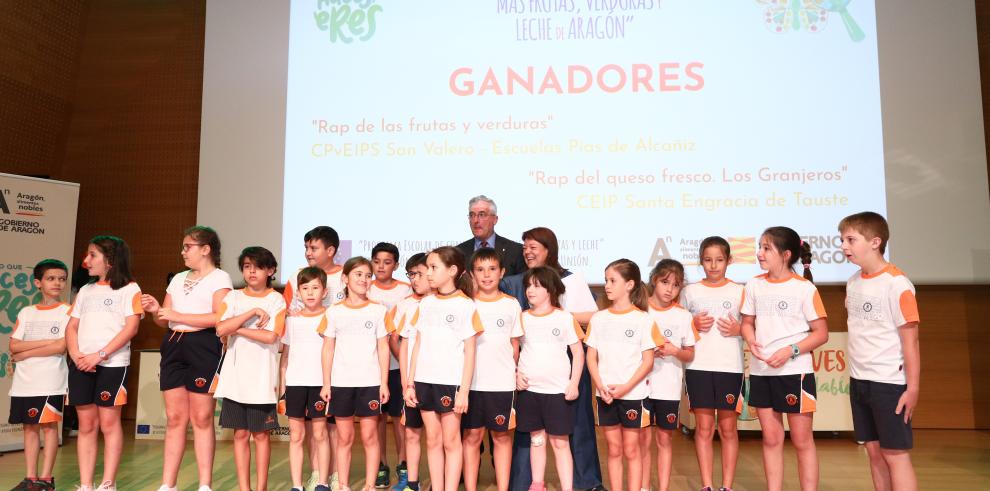 Olona participa en la entrega de los premios del 'II Foro Interescolar de las frutas, verduras y leche de Aragón'
