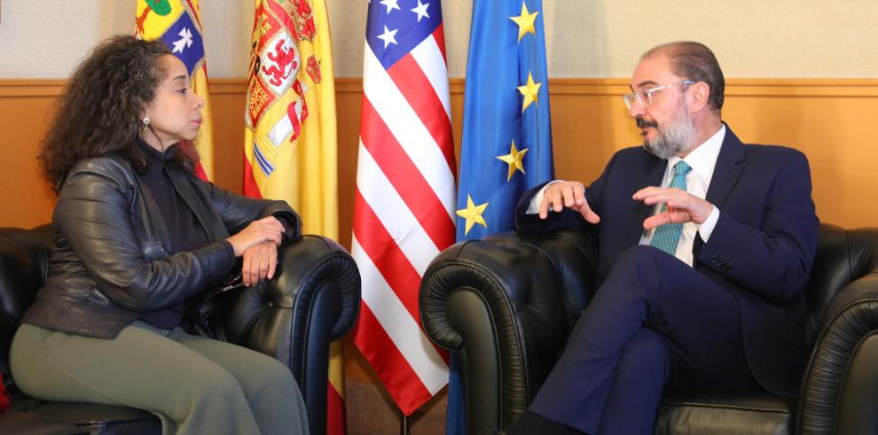 avier Lambán recibe a la embajadora de Estados Unidos en España