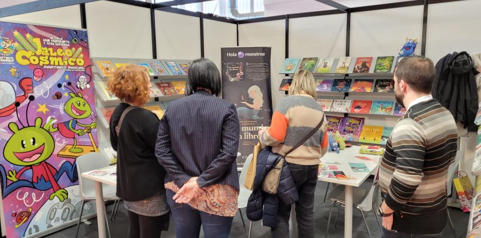 Stand de Aragón en la Feria del Libro Infantil de Bolonia