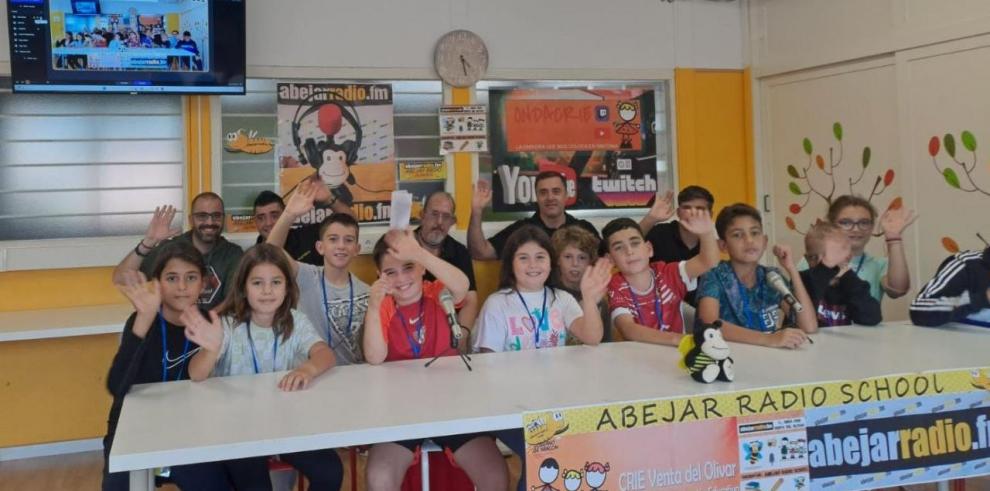 Los alumnos del CRA Violada Monegros de las localidades de Tardienta, Gurrea de Gállego y El Temple han sido los primeros en realizar la actividad esta tarde.