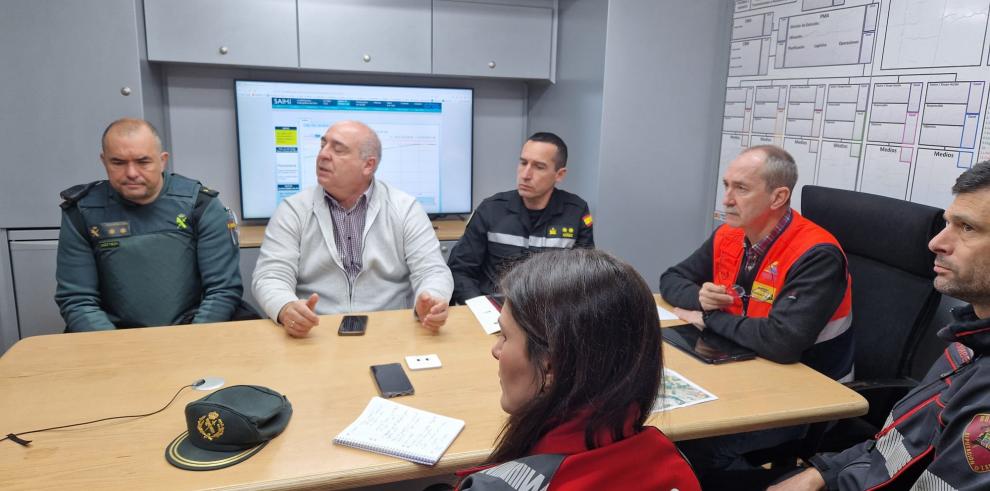 Reunión del CECOPI este sábado en el puesto de mando avanzado situado en Pina (Zaragoza).