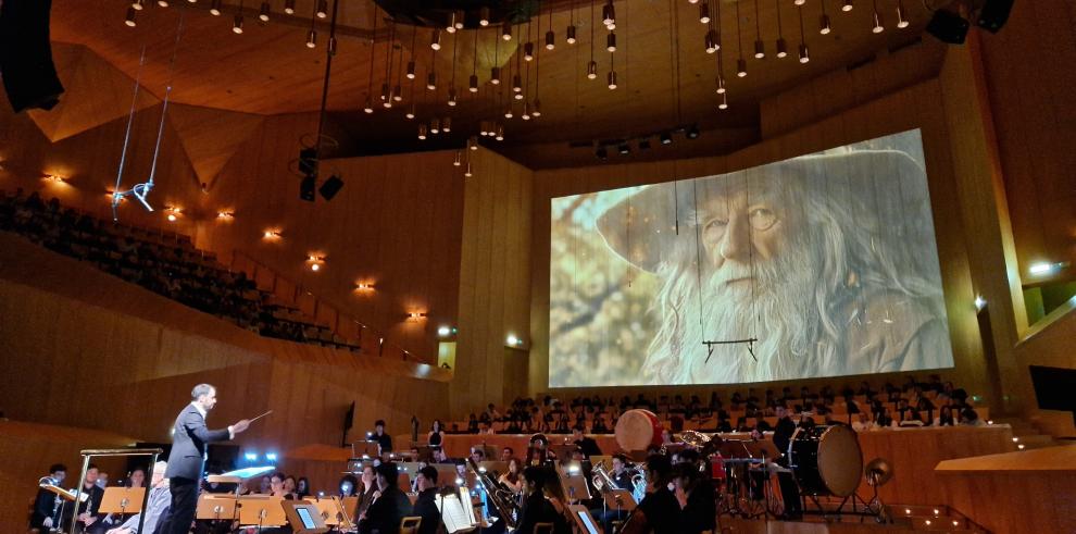 Image 3 of article Más de 1.600 alumnos asisten al concierto pedagógico en inglés 'Fantasía Tolkien'